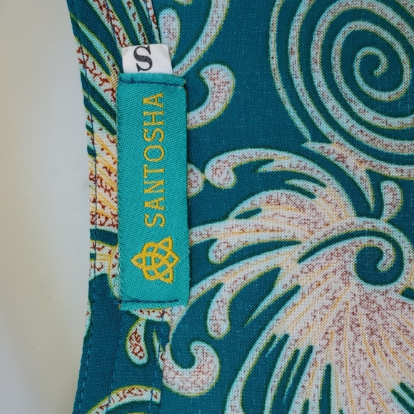 3/$30 Santosha Short Sleeve Summer Top - Picture 4 of 6